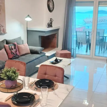 Theo Luxury Appartement *